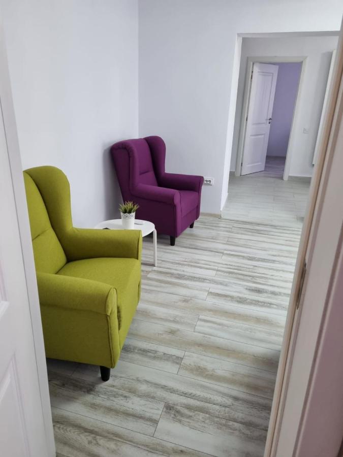 Luxury Apartament Curtea de Argeş Exterior foto